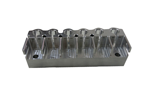 軍工部件數控精密加工4