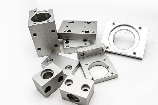 CNC數控車床加工的伺服系統區別