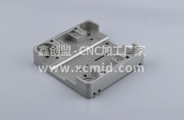  汽車連接器數控加工打樣有什么用？關于汽車連接器數控加工的幾點作用 